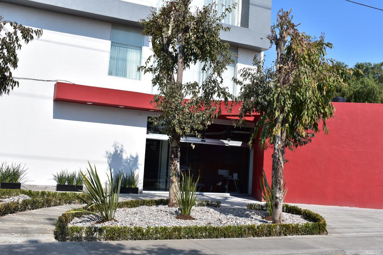 Esduma Hk Hotel Pachuca Exterior foto
